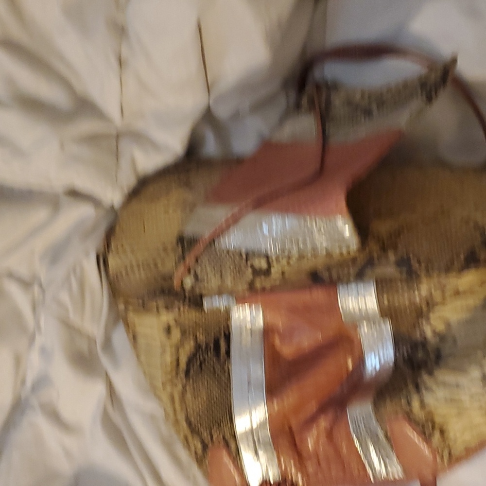 Cobra bag made from real cobra skin 😀😁😄😀😀😁😁😁😁😁😁😁